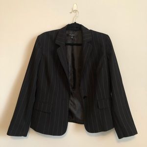 Nine West B&W Pinstripe Blazer Size 14
